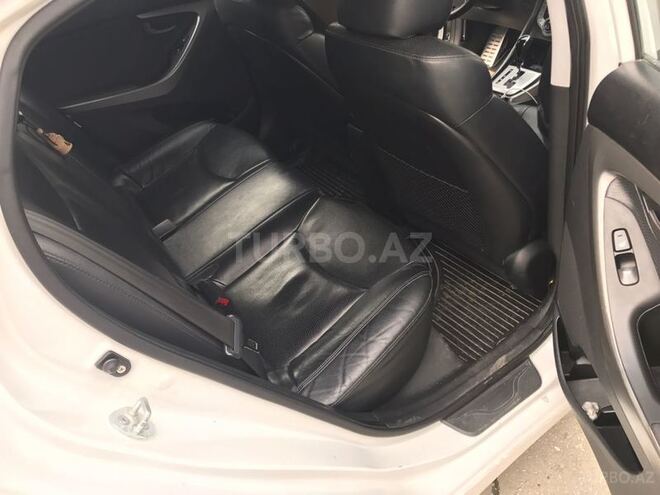 Hyundai Elantra 2011, 143,300 km - 1.8 l - Bakı
