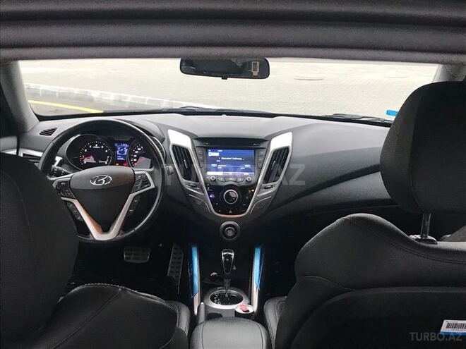 Hyundai Veloster 2015, 7,000 km - 1.6 л - Bakı