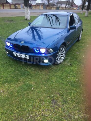 BMW 520 1997, 30,000 km - 0.2 l - Lənkəran