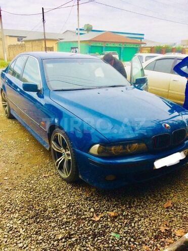BMW 520 1997, 30,000 km - 0.2 l - Lənkəran