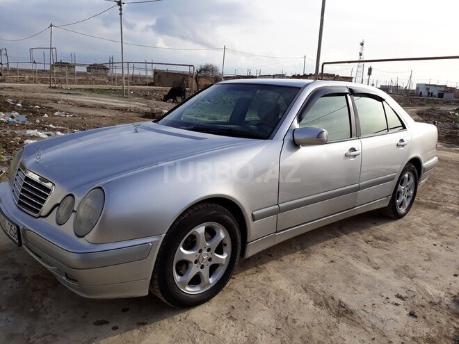 Mercedes E 200 2002, 255,000 km - 2.0 l - Bakı