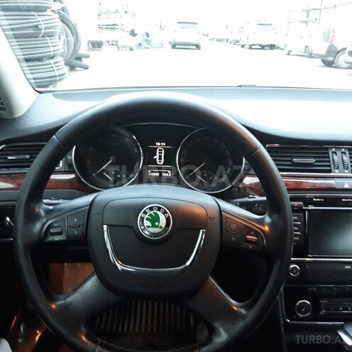 Skoda Superb 2011, 113,000 km - 1.8 l - Bakı