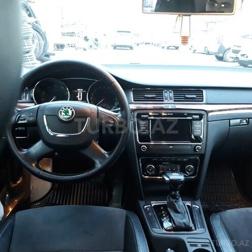 Skoda Superb 2011, 113,000 km - 1.8 l - Bakı