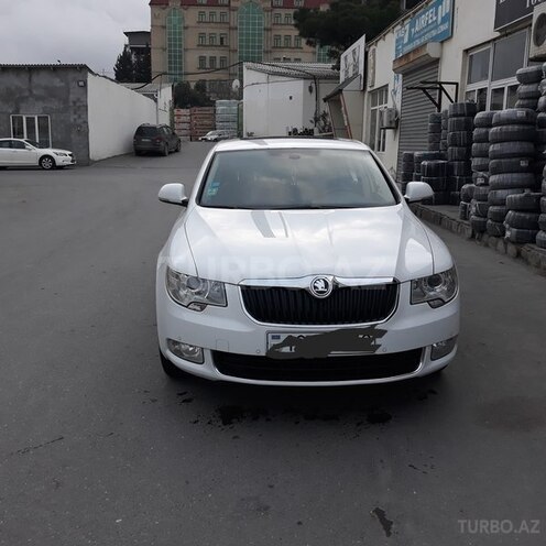 Skoda Superb 2011, 113,000 km - 1.8 l - Bakı