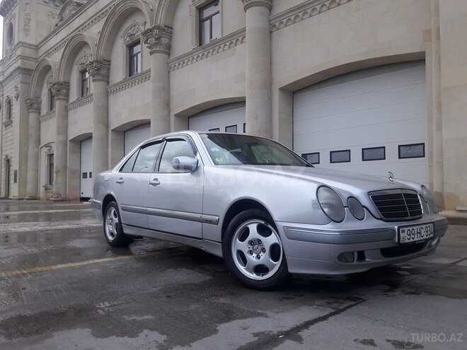 Mercedes E 200 1999, 343,000 km - 2.2 л - Bakı