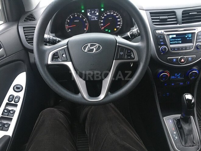 Hyundai Accent 2015, 30,000 km - 1.4 l - Bakı