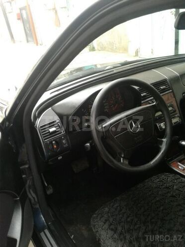 Mercedes C 200 2000, 202,000 km - 2.0 л - Bakı
