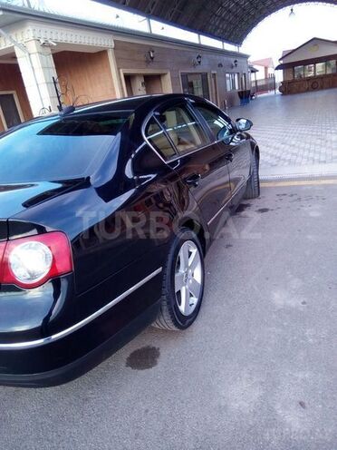Volkswagen Passat 2006, 240,000 km - 2.0 l - Lənkəran