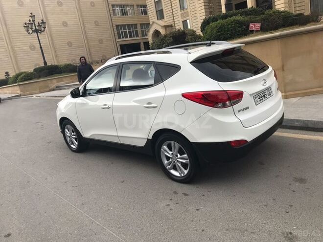 Hyundai ix35 2011, 113,500 km - 2.0 l - Bakı