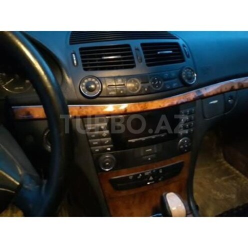 Mercedes E 270 2002, 300,000 km - 2.7 l - Şəki
