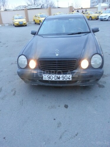 Mercedes E 220 2001, 400,000 km - 2.2 l - Bakı