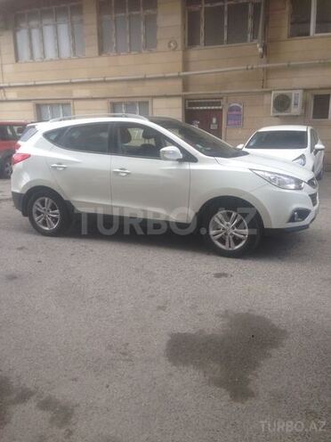 Hyundai ix35 2011, 143,000 km - 2.0 l - Bakı