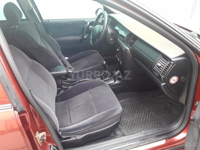 Opel Vectra 1999, 300,000 km - 1.6 l - Bakı