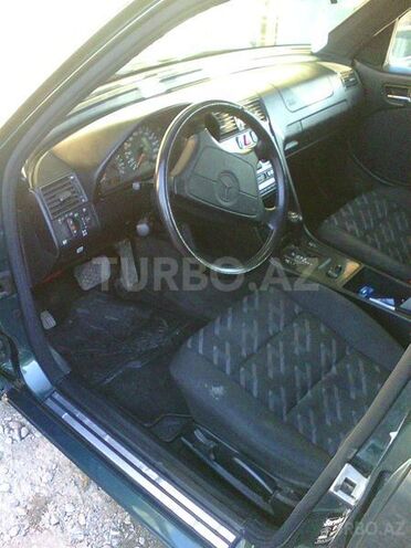 Mercedes C 220 1997, 353,000 km - 2.2 l - Goranboy
