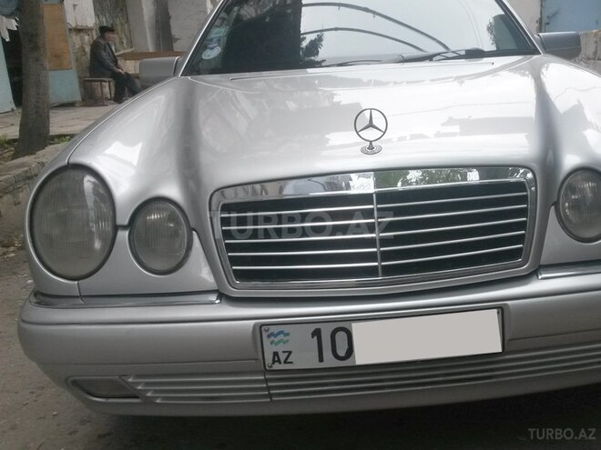Mercedes E 230 1996, 298,200 km - 2.3 l - Bakı