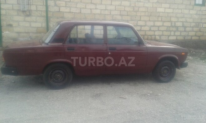 LADA (VAZ) 2107 1983, 40,000 km - 1.6 л - Yevlax