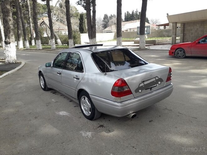 Mercedes C 220 1993, 295,000 km - 2.2 l - Xırdalan