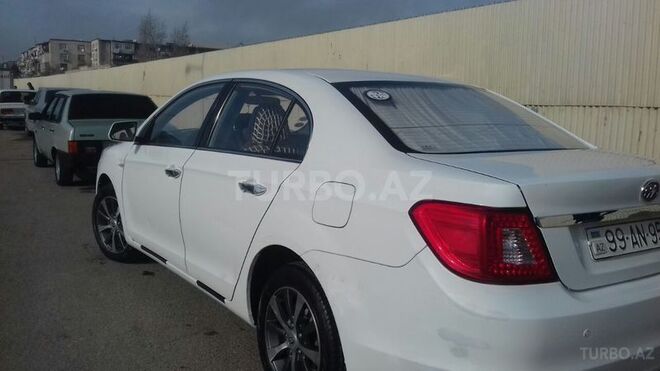 Lifan 720 2015, 178,000 km - 1.8 l - Quba