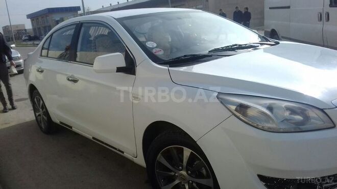 Lifan 720 2015, 178,000 km - 1.8 l - Quba