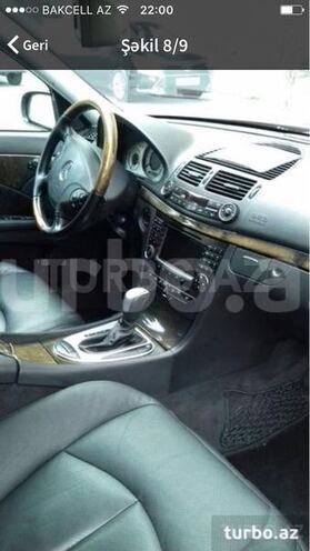 Mercedes E 320 2003, 141,000 km - 3.2 l - Bakı