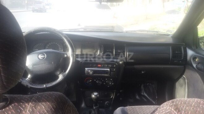 Opel Vectra 1997, 238,000 km - 1.6 l - Bakı