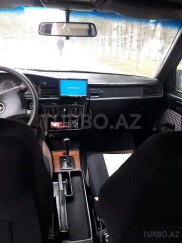Mercedes 190 1990, 175,000 km - 1.8 л - Sumqayıt