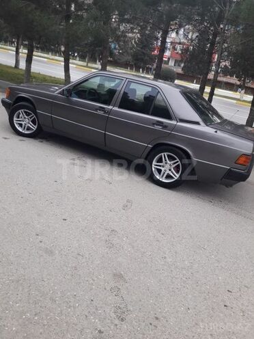 Mercedes 190 1990, 175,000 km - 1.8 л - Sumqayıt