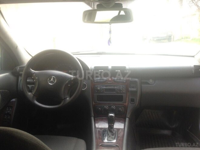 Mercedes C 200 2001, 286,700 km - 2.0 l - Bakı
