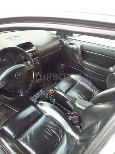 Opel Astra 1999, 320,000 km - 1.8 l - Xaçmaz