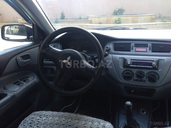 Mitsubishi Lancer 2007, 270,000 km - 1.3 l - Bakı