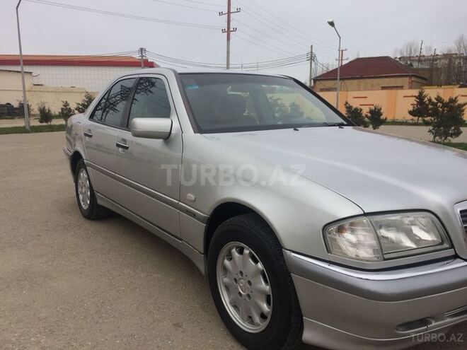 Mercedes C 180 1999, 174,524 km - 2.0 л - Bakı