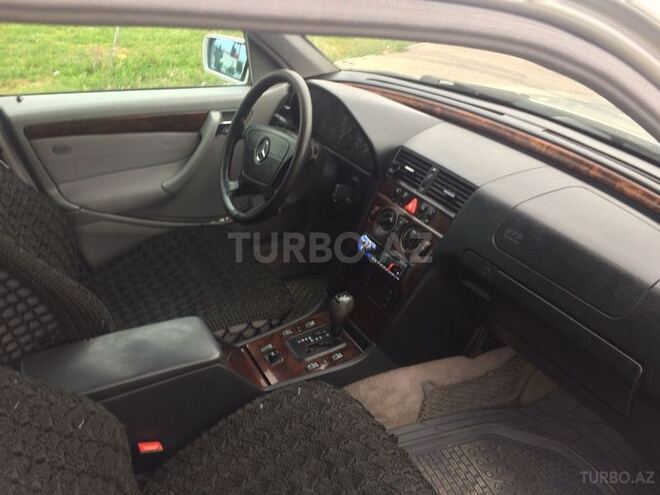 Mercedes C 180 1999, 174,524 km - 2.0 л - Bakı