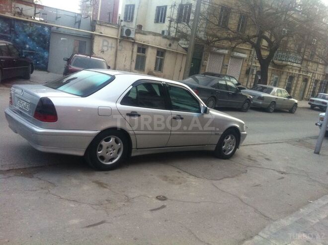 Mercedes C 240 1999, 196,000 km - 2.4 l - Şirvan