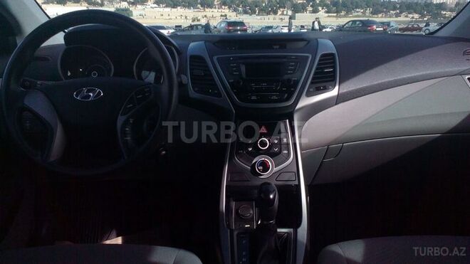 Hyundai Elantra 2014, 50,000 km - 1.8 l - Şirvan
