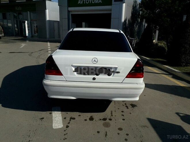Mercedes C 240 1998, 147,000 km - 2.4 l - Gəncə