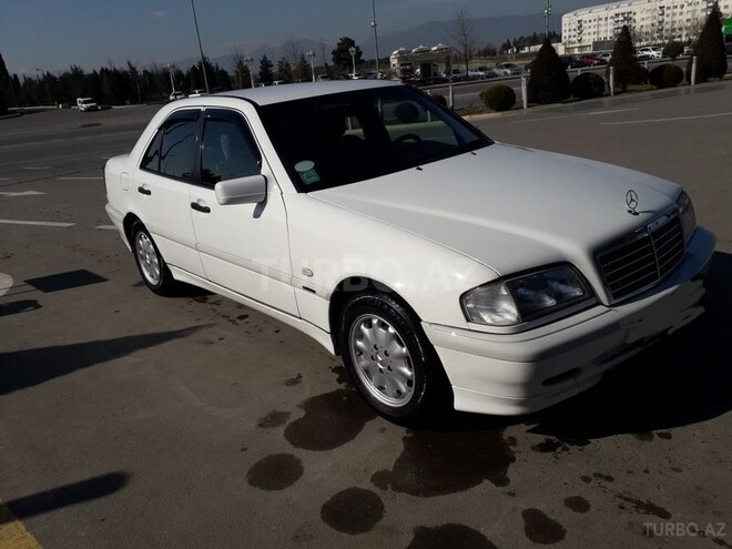 Mercedes C 240 1998, 147,000 km - 2.4 l - Gəncə