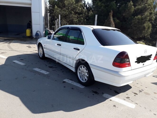 Mercedes C 240 1998, 147,000 km - 2.4 l - Gəncə