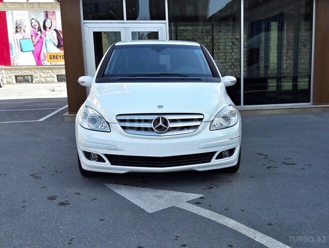 Mercedes B 170 2006, 123,000 km - 1.7 l - Bakı