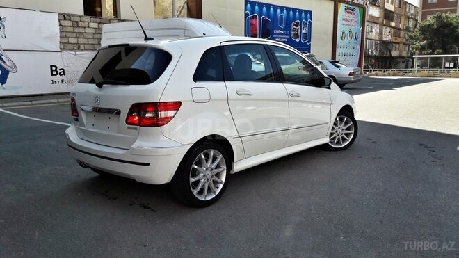 Mercedes B 170 2006, 123,000 km - 1.7 l - Bakı