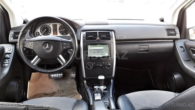 Mercedes B 170 2006, 123,000 km - 1.7 l - Bakı