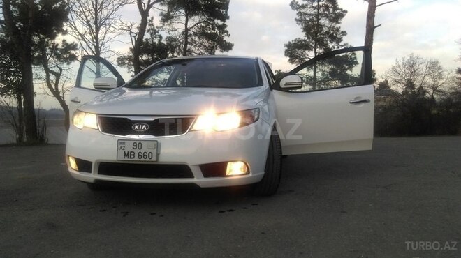 Kia Cerato 2011, 103,000 km - 1.6 l - Xaçmaz