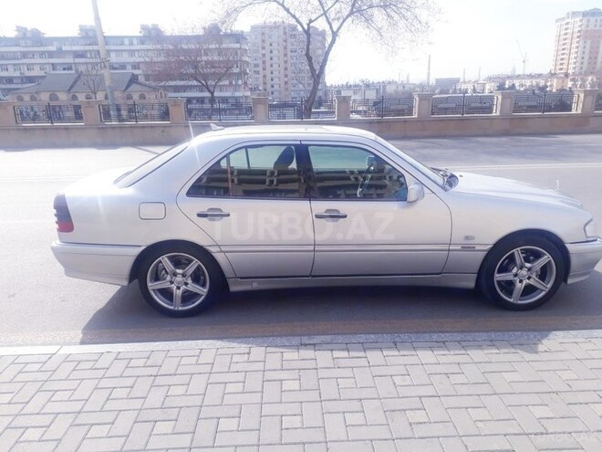 Mercedes C 240 1997, 333,000 km - 2.4 l - Bakı