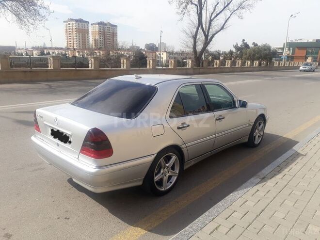 Mercedes C 240 1997, 333,000 km - 2.4 l - Bakı