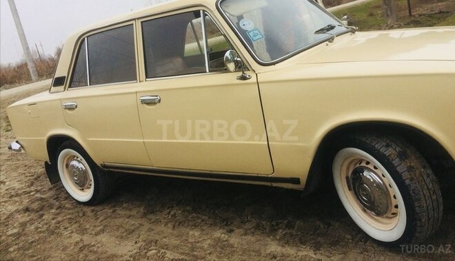 LADA (VAZ) 21011 1985, 74,568 km - 1.4 l - Ucar