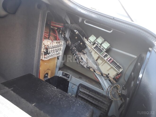 BMW 523 1997, 401,313 km - 2.5 l - Bakı