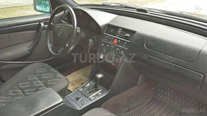 Mercedes C 220 2000, 450,000 km - 2.2 l - Bakı