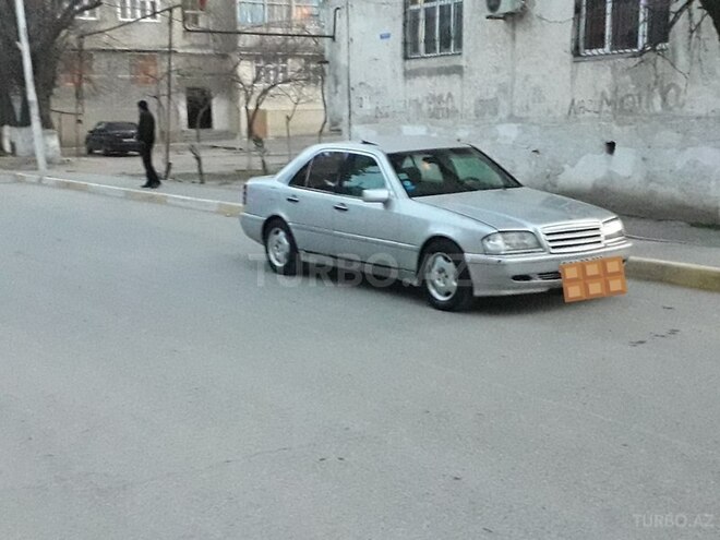 Mercedes C 220 1994, 286,000 km - 2.2 l - Bakı