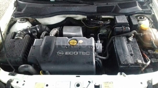 Opel Astra 1998, 231,110 km - 2.0 l - Gəncə