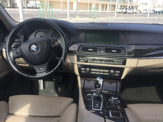 BMW 523 2010, 175,800 km - 3.0 l - Bakı