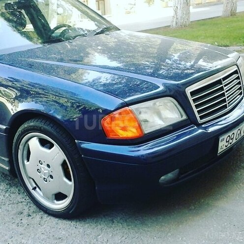 Mercedes C 200 1999, 210,000 km - 2.0 l - Bakı